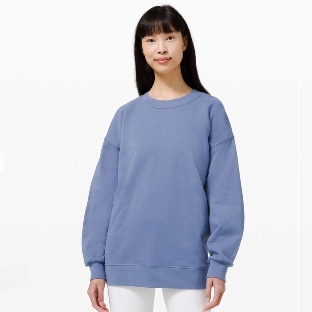 Lululemon Perfectly Oversized Crew in Water Drop - Size 8